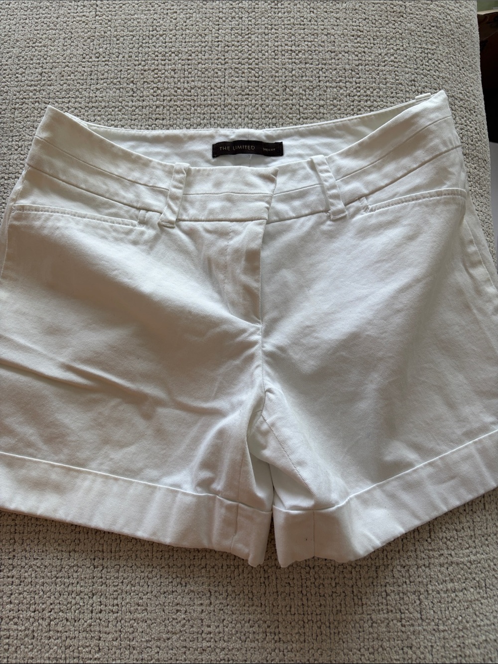 The Limited Drew Fit White Cuffed Women’s Shorts
